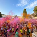 Το Φεστιβάλ Χρωμάτων Ταξιδεύει στον Πειραιά!