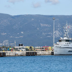 Φωτιά Σε Φορτηγό Πλοίο Στον Νέο Μώλο Δραπετσώνας