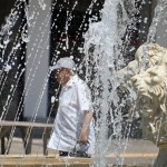 Καύσωνας: Συμβουλές Προστασίας - SOS Για Ευπαθείς Ομάδες