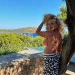 Βίκυ Κάβουρα