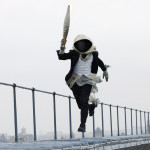 Ολυμπιακοί Αγώνες: Ποιος Είναι Ο Μασκοφόρος Δρομέας;