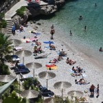 Καίρος: Ζέστη Και Βροχές - Στα Δύο Χωρισμένη Η Χώρα