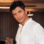 Σάκης Ρουβάς: Έφτιαξε Κερκυραϊκό Bianco Στη Σκιάθο