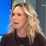 Εβελίνα Παπούλια