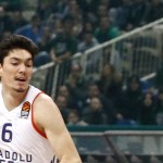 Δείτε Την Κουκλάρα Σύζυγο Του Οσμάν