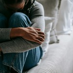 Γλυφάδα: Θύμα Άγριου Ξυλοδαρμού 14χρονη Από 30 Άτομα