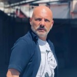 Νίκος Μουτσινάς