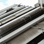 Θεσσαλονίκη: Aγόρι έπεσε από τον 4ο όροφο πολυκατοικίας