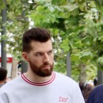 Πίτερς: Βόλτα με τη σύζυγο και το μωράκι τους