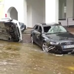 Πλημμύρες Στη Χιρόνα: Σε Ποτάμια Μετατράπηκαν Οι Δρόμοι