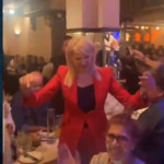 ΣΥΡΙΖΑ: Το Ζεϊμπέκικο Της Τζάκρη