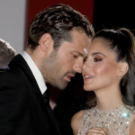 Αργυρός: Στόλισε Το Χριστουγεννιάτικο Δέντρο Στο Σπίτι Του