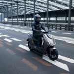Yadea Fierider: Πόσο κοστίζει το νέο ηλεκτρικό scooter