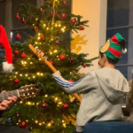 Γιάννης Στάνκογλου: Στόλισε Το Δέντρο Με Τα Παιδιά Του