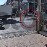 Τροχαίο Μαραθώνος: Η Στιγμή Που Φορτηγό Διαμελίζει Πεζό