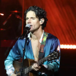 Βλάχος: Η απάντηση on stage για το πουκάμισο των 860 ευρώ