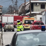 Λάρισα: Αυτοκτόνησε ο δράστης που είχε κλειστεί στο ξυλουργείο του