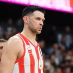 Κώστας Παπανικολάου
