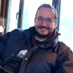 Βασίλης Καλογήρου: Συγκλονισμένοι Οι Φίλοι Του Στην Καστοριά