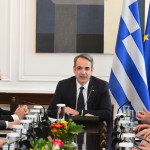 Το Διπλό Μήνυμα Του Ανασχηματισμού