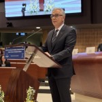 Ρουσόπουλος: Η Δημοκρατία Είναι Παλιά, Όχι Ξεπερασμένη