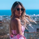 Οικονομάκου: «Θα κάνω Πάσχα στην Ελλάδα με τα μικρούλια μου & τον Μπρούνο»