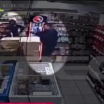 Κυψέλη: Εισέβαλε Σε Σούπερ Μάρκετ Και Μαχαιρώθηκε