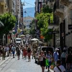 Εκπτώσεις: Ανοιχτά Καταστήματα Και Σούπερ Μάρκετ Κυριακή 20/7