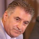 Στο Χειρουργείο Ο Ζαγοράκης: Φωτογραφίες Από Το Νοσοκομείο