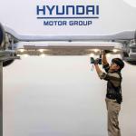 Hyundai: Το γιλέκο που σε κάνει...Superman