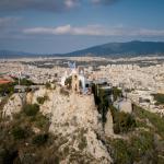 Λυκαβηττός: Τουρίστας Έπεσε Στο Κενό