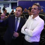 Ο Κυριάκος Μητσοτάκης Στα Περίπτερα Της ΔΕΘ