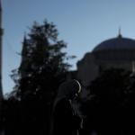 Τουρκία: Ρώσοι Φιλήθηκαν Μέσα Σε Τζαμί Και Συνελήφθησαν