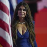 Κίμπερλι Γκίλφοϊλ: Και Επίσημ Πρέσβης Των ΗΠΑ Στην Ελλάδα