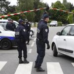 Πρέσβης Στη Γαλλία Έπεσε Στο Κενό Από Τον 22ο Όροφο