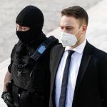 Γλυκά Νερά: Ο Πιλότος Μιλά Μέσα Από Τη Φυλακή