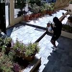 Ρομά Έκλεψαν Μέχρι Και Τη Μασέλα Ηλικιωμένης