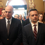 Απάντηση Δένδια Σε Δούκα Για Άγνωστο Στρατιώτη