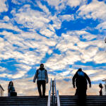 Καιρός: Συννεφιά Με Υψηλή Θερμοκρασία - Ήπιο Και Το ΣΚ