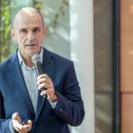 Χρυσός Οδηγός: Ο Διευθύνων Σύμβουλος Μέλος Του ΔΣ Της Siinda