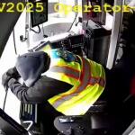 Οδηγός Τρένου Κοιμάται Εν Κινήσει - Bίντεο Από Το Δρομολόγιο