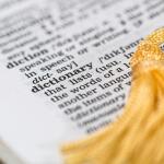 Parasocial: Τι Σημαίνει Η Λέξη Της Χρονιάς