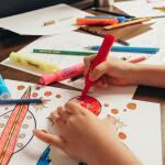 Λουτράκι: Δασκάλα εικαστικών κατήγγειλε μαθητή Α' δημοτικού για θώπευση