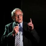 Άκης Τσελέντης: Έμεινε 50 Μέρες Στο Νοσοκομείο