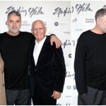 Σπασμένη Φλέβα: Ο Μπισμπίκης με τους γονείς του & τη Βανδή στην πρεμιέρα