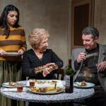 Θέατρο: «Mέρες ολόκληρες στα δένδρα» στο ΕΚΣΤΑΝ