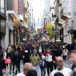 Εορταστικό Ωράριο 2025: Ποιες Κυριακές Με Ανοιχτά Καταστήματα