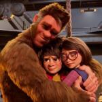 «Η οικογένεια Tου Mεγαλοπατούσα»: Α' Προβολή 5/12/2025