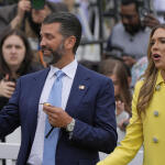 Ντόναλντ Τραμπ Τζούνιορ Και Μπετίνα Άντερσον Αρραβωνιάστηκαν