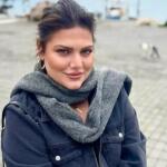 Δανάη Μπάρκα: Στην Καλαμάτα με τον σύντροφό της